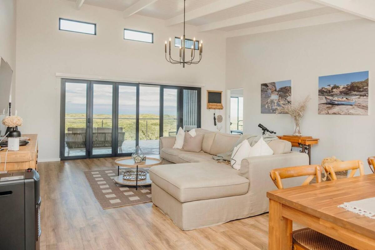 Ocean View 4-Bed Getaway On Pearly Beach Exteriör bild